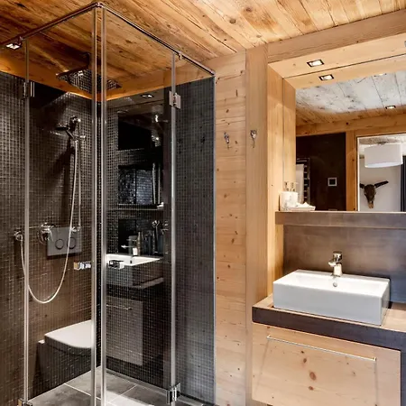 Contact Us At What App - 0041-798-079-427 To Book!! 4bedroom Penthouse In Le Chalet D'adrien *